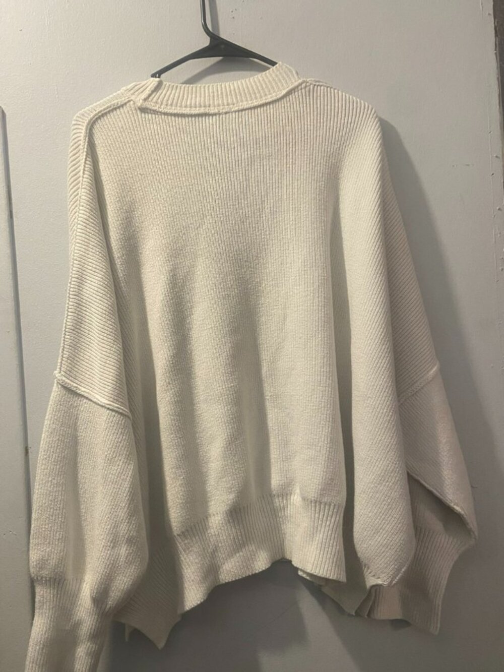 Free People Ivory Oversized Ribbed Knit Sweater M Relaxed Fit - Picture 3 of 7